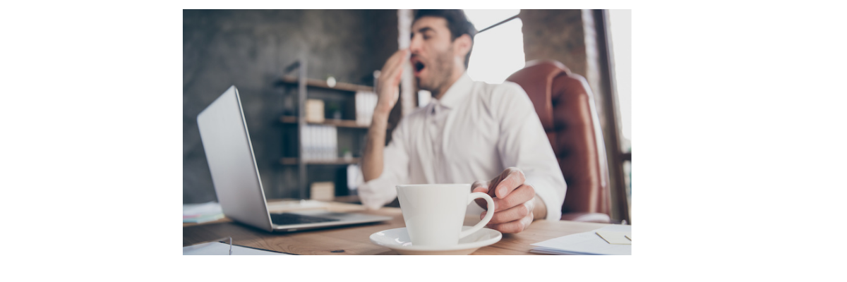 man-drinking-commodity-coffee 